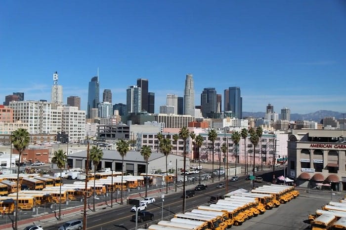 Los Angeles nằm trong múi giờ Pacific Time Zone