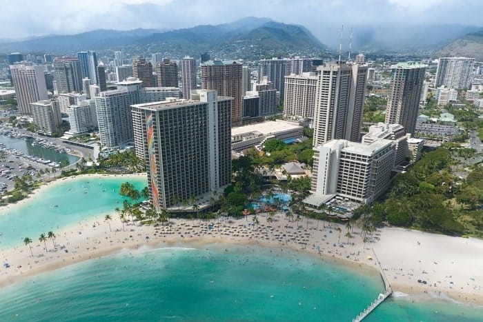 Hawaii hiện đang sử dụng múi giờ Hawaii–Aleutian Standard Time