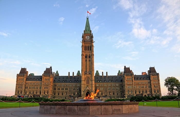 Ottawa là thủ đô của Canada nằm ở phía Đông Nam đất nước