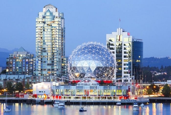 Vancouver sử dụng 2 múi giờ vào từng thời điểm trong năm