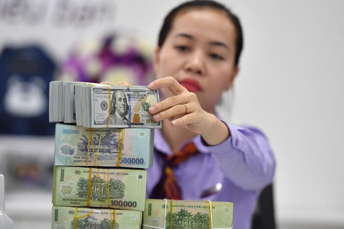 Lựa chọn về hình thức và địa điểm đổi tiền an toàn uy tín