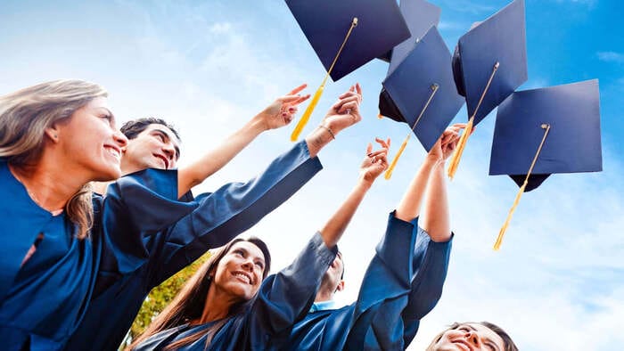 Hồ sơ xin visa qua Mỹ dự lễ tốt nghiệp chi tiết đầy đủ
